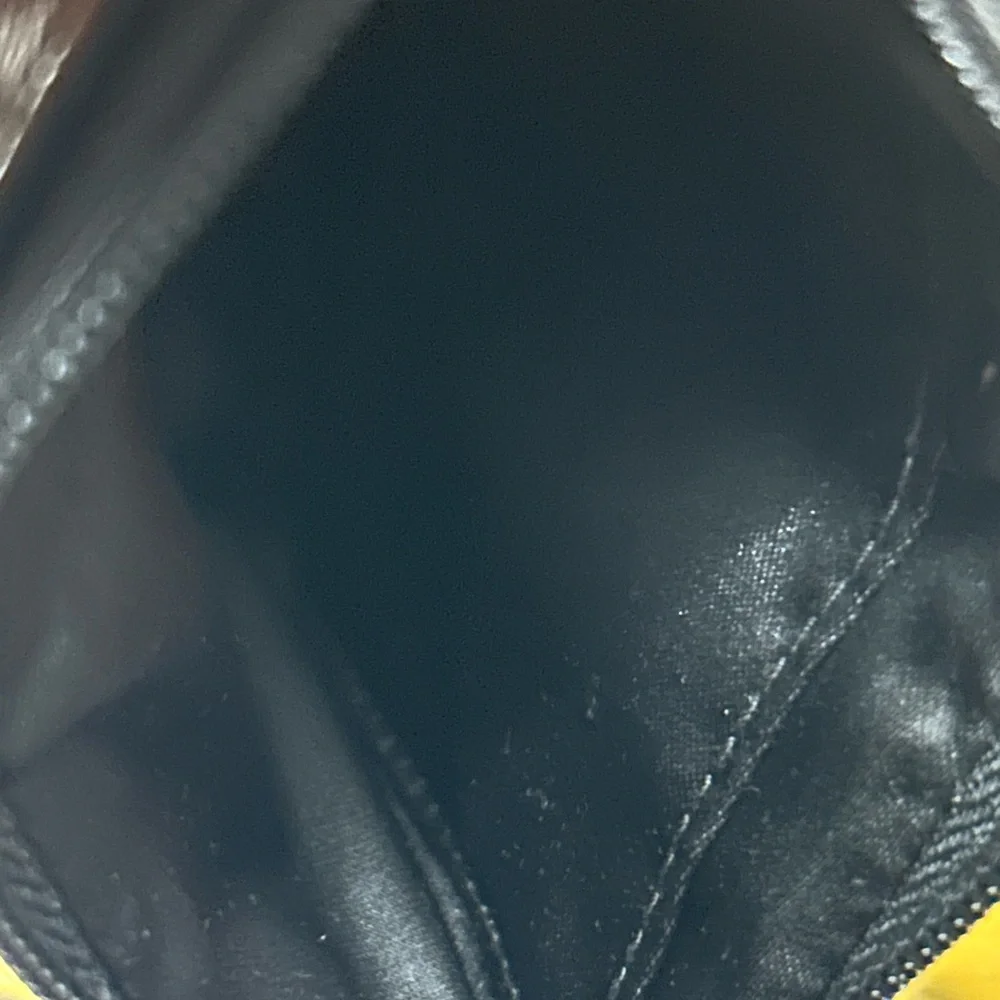 Coach Poppy Black Wristlet Approx. 6.5 x 4 - Picture 7 of 10